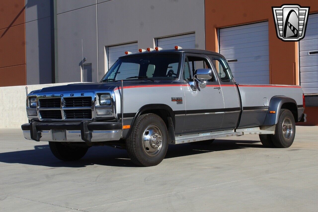 Dodge-D-Series-1993-4