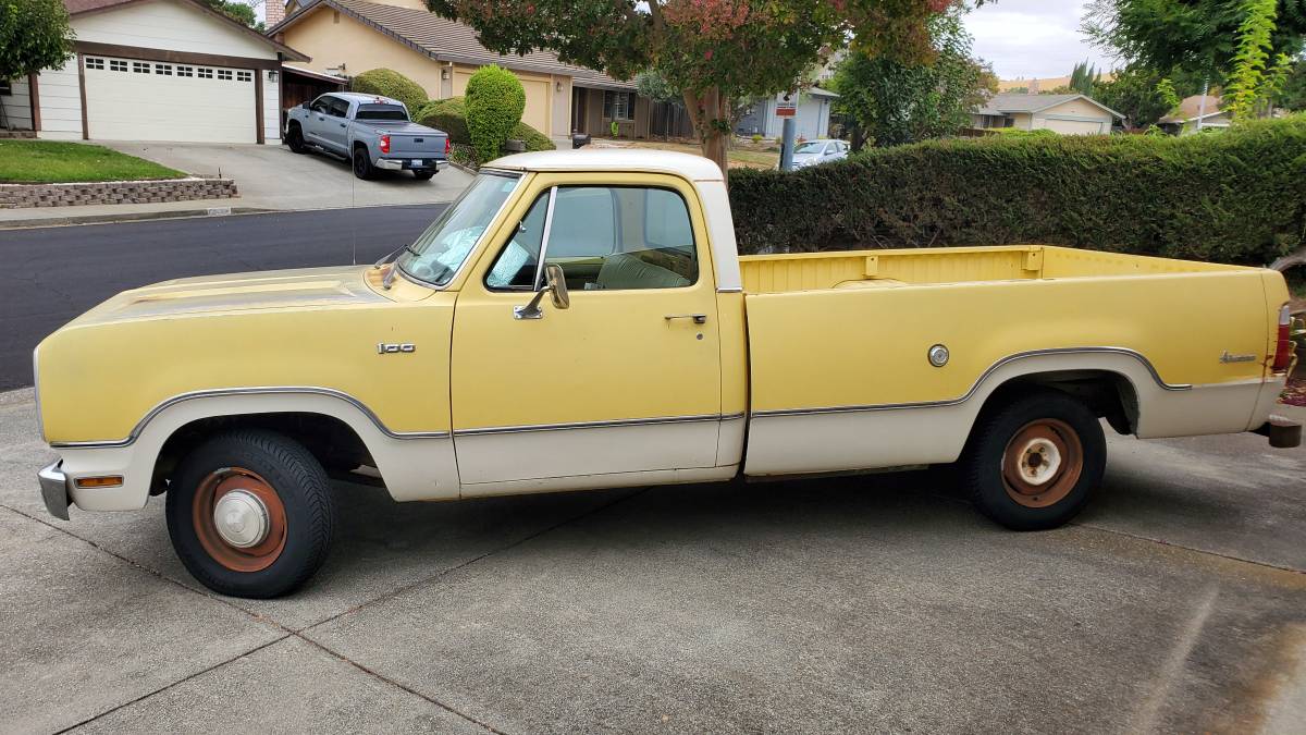 Dodge-D100-adventurer-1974-21