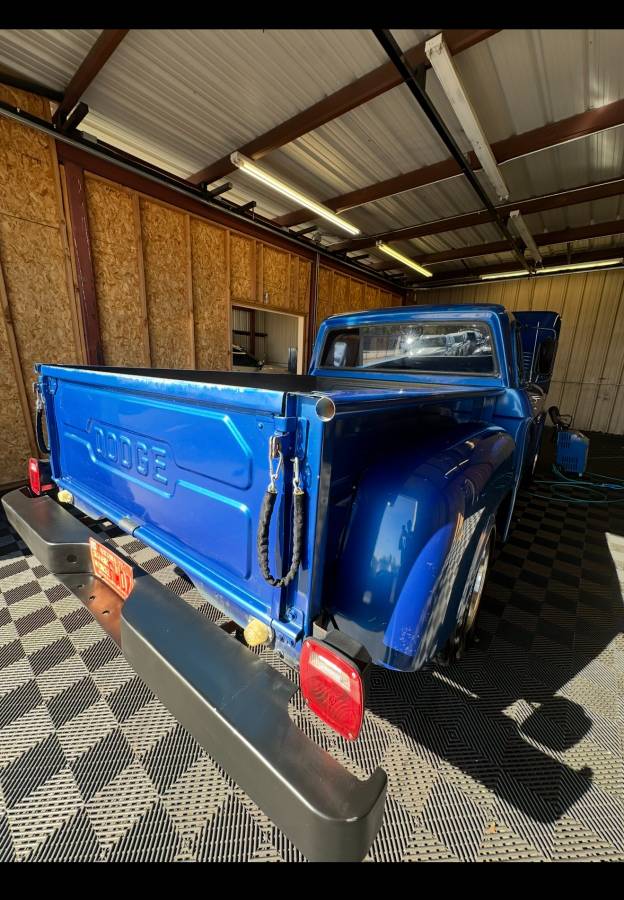 Dodge-D100-limited-1968-6