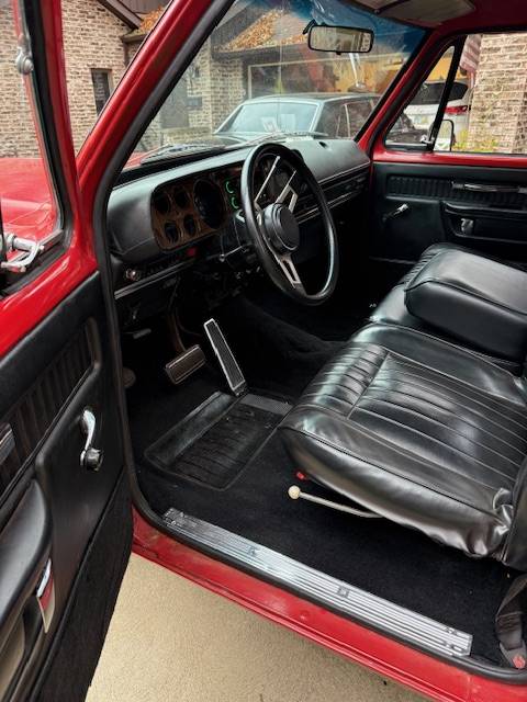 Dodge-D150-1979-11