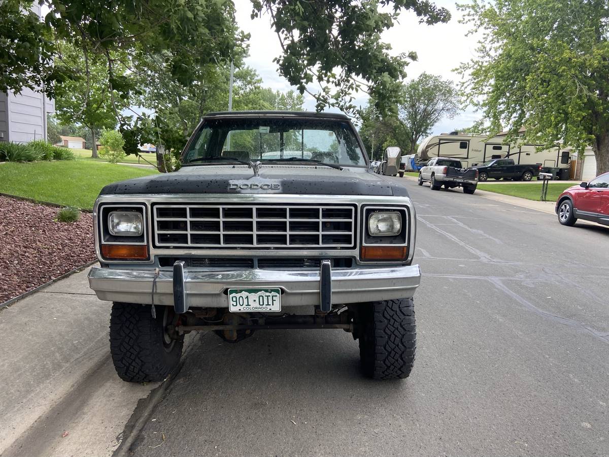 Dodge-D250-diesel-1990-10