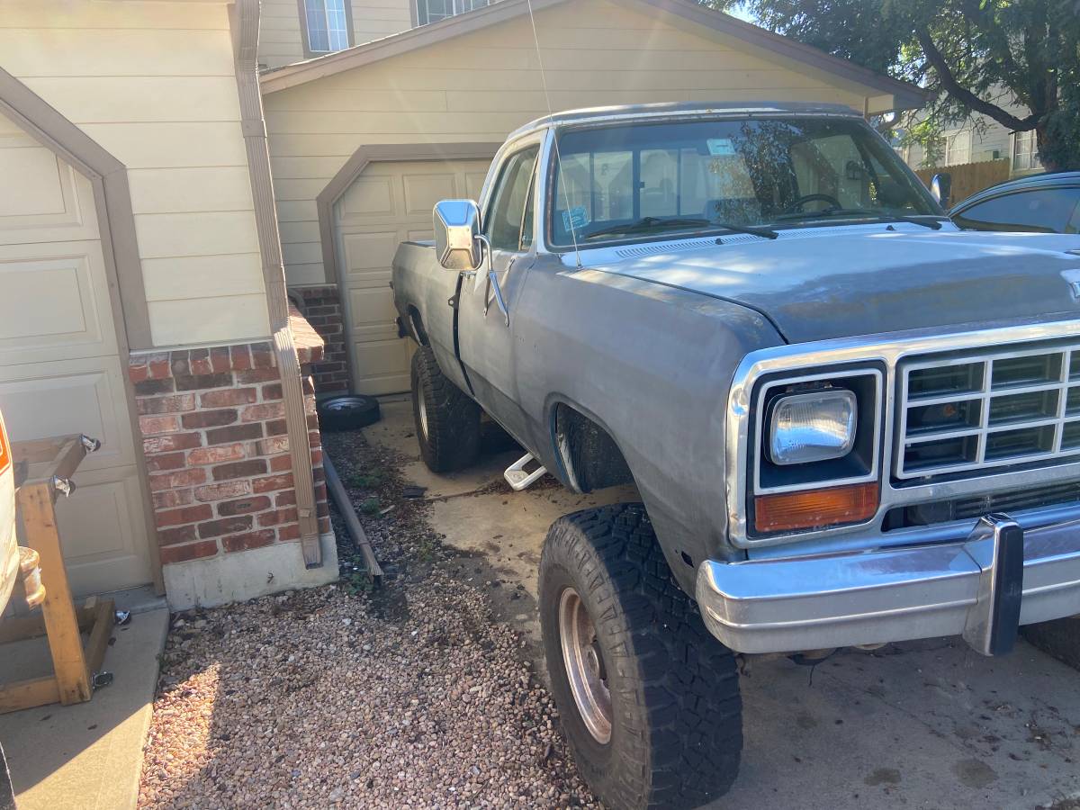 Dodge-D250-diesel-1990-8