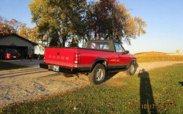 Dodge-Dakota-sport-convertible-1989