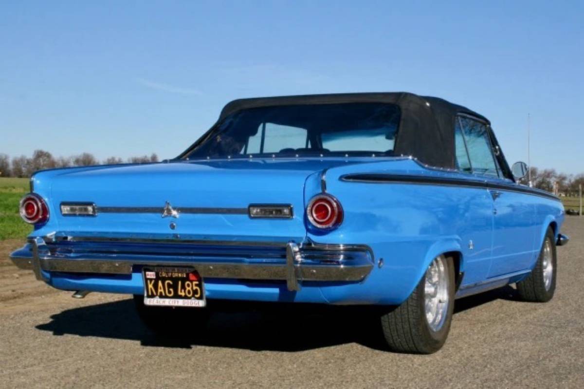 Dodge-Dart-gt-convertible-1964-1