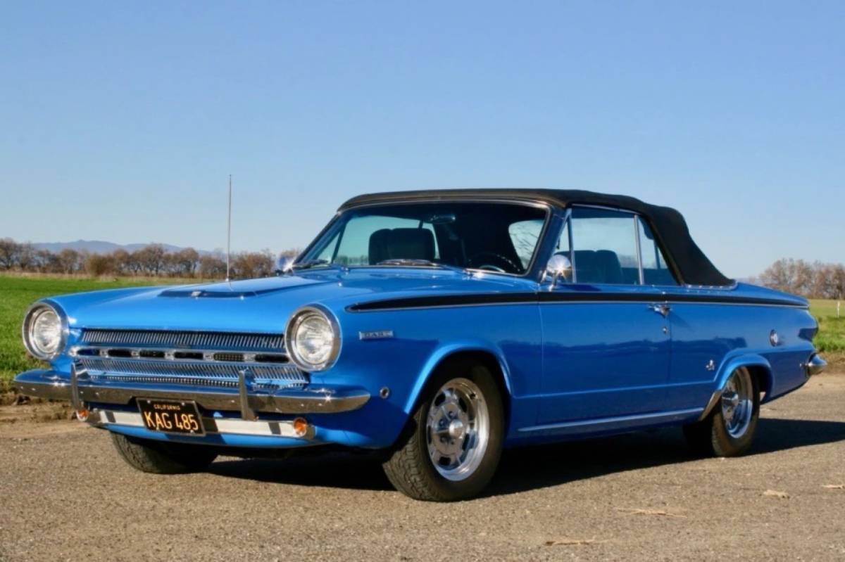 Dodge-Dart-gt-convertible-1964