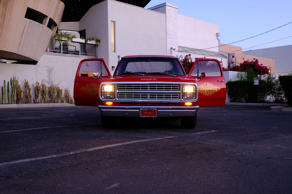 Dodge-Lil-red-express-1979-11