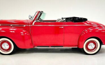 Dodge-Luxury-Liner-Cabriolet-1940-3