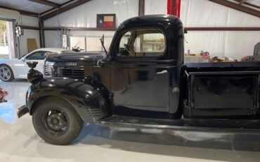 Dodge-Other-Pickups-1947-8