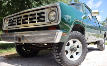 Dodge-Other-Pickups-1974-8