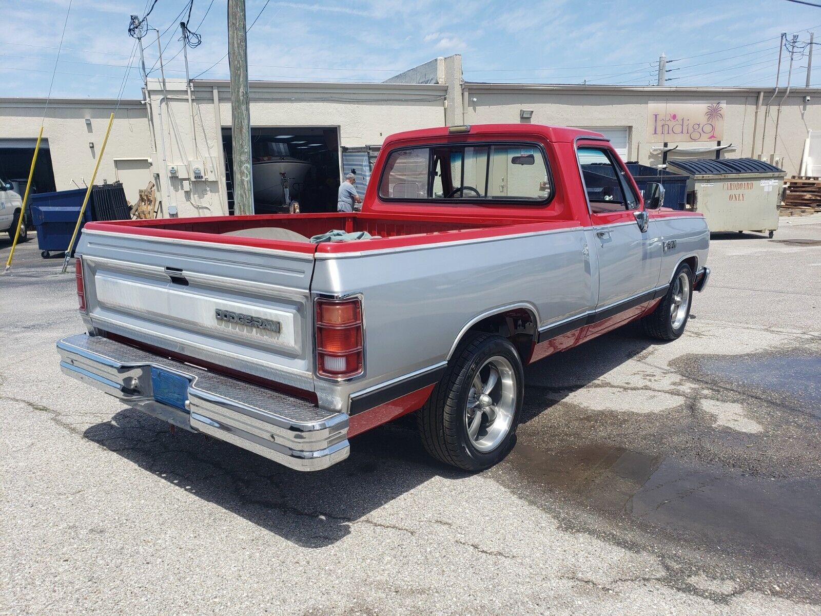 Dodge-Other-Pickups-1988-28