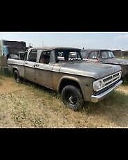 Dodge-Power-Wagon-1970-15