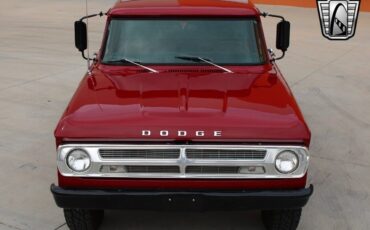 Dodge-Power-Wagon-1971-9