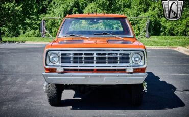 Dodge-Power-Wagon-1973-9