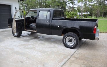 Dodge-Power-Wagon-1975-19