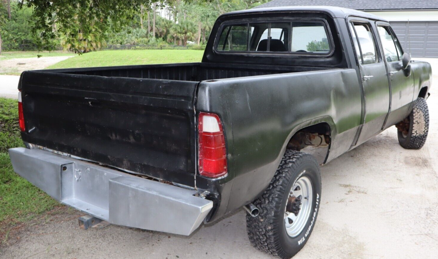 Dodge-Power-Wagon-1975-9