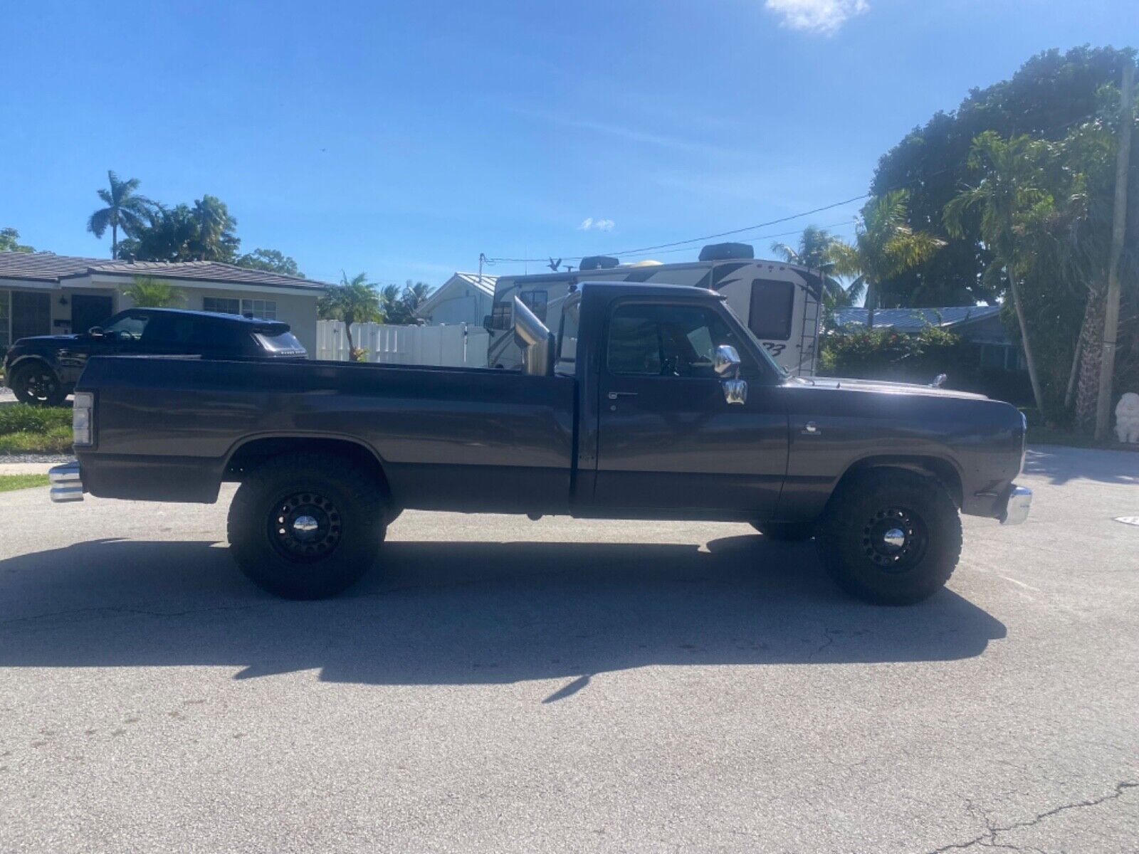 Dodge-Power-Wagon-1991-24