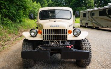 Dodge-Power-wagon-diesel-1964-4