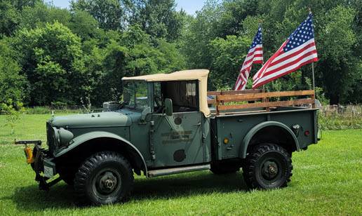 Dodge-Power-wagon-m37-1966