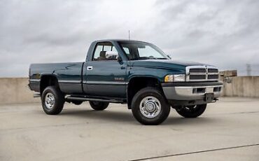 Dodge-Ram-2500-Pickup-1995-2