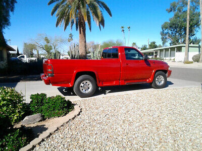 Dodge-Ram-2500-Pickup-1995-4