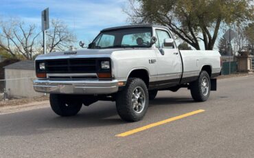 Dodge-Ram-2500-diesel-1990-15