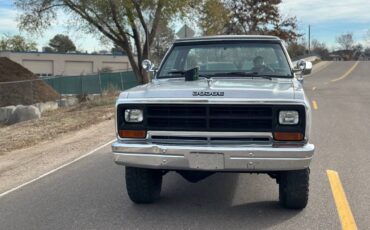 Dodge-Ram-2500-diesel-1990-4