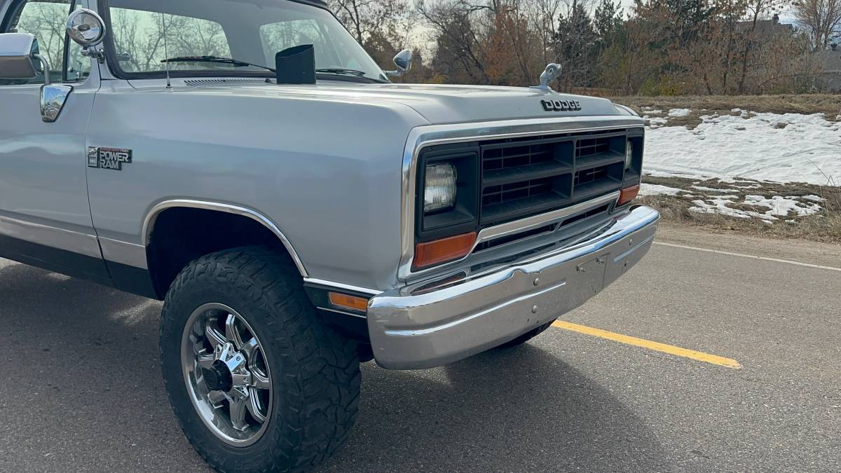 Dodge-Ram-2500-diesel-1990-9