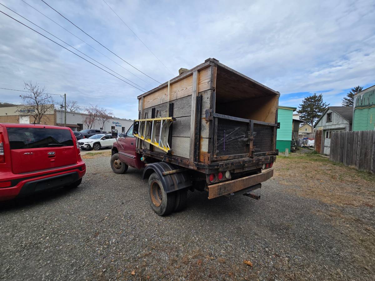 Dodge-Ram-3500-diesel-1994-4