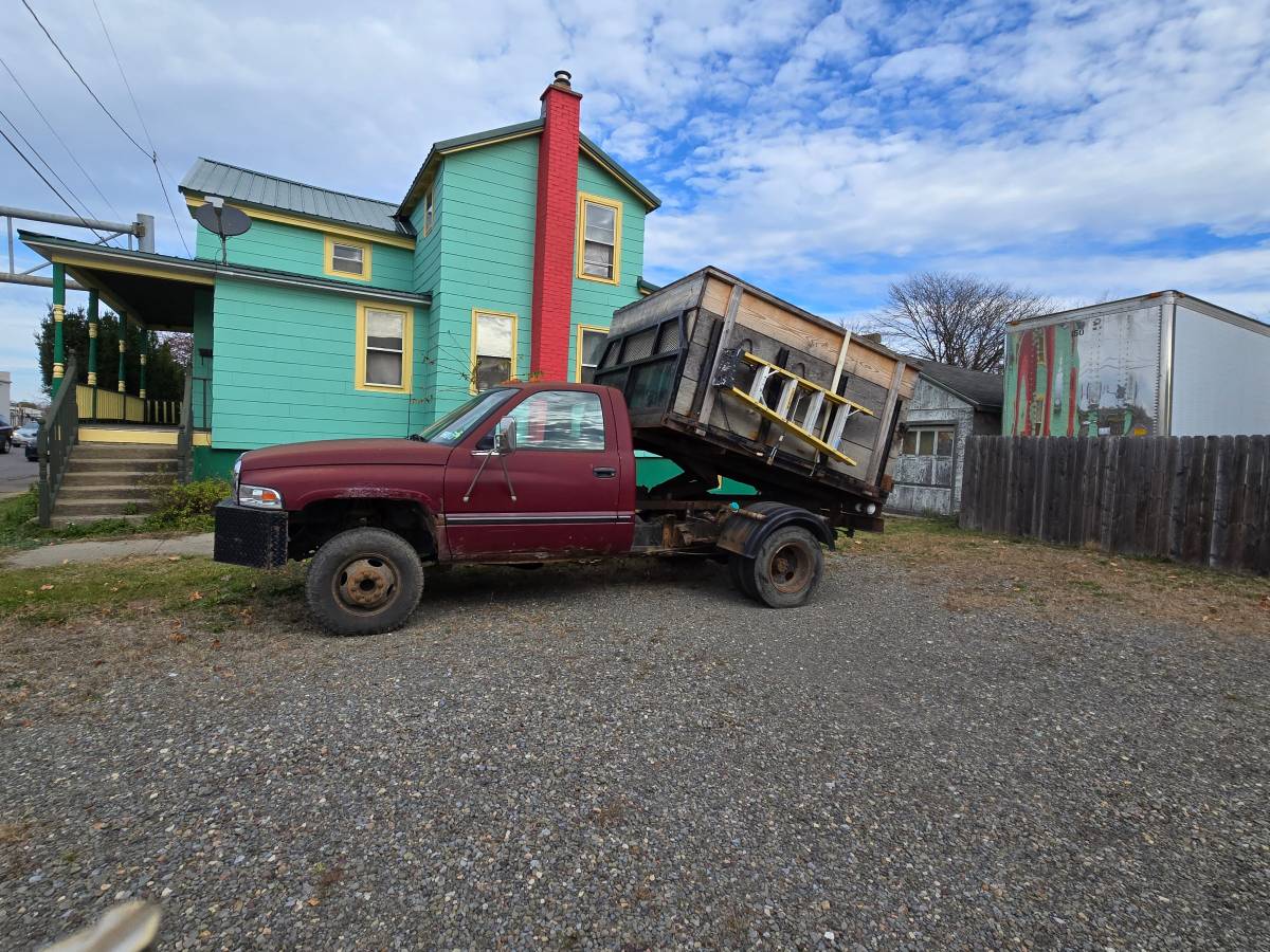 Dodge-Ram-3500-diesel-1994