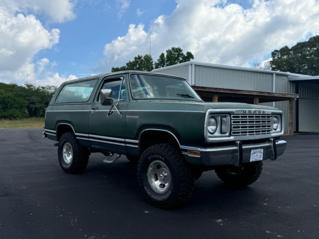 Dodge-Ram-Charger-1977-7