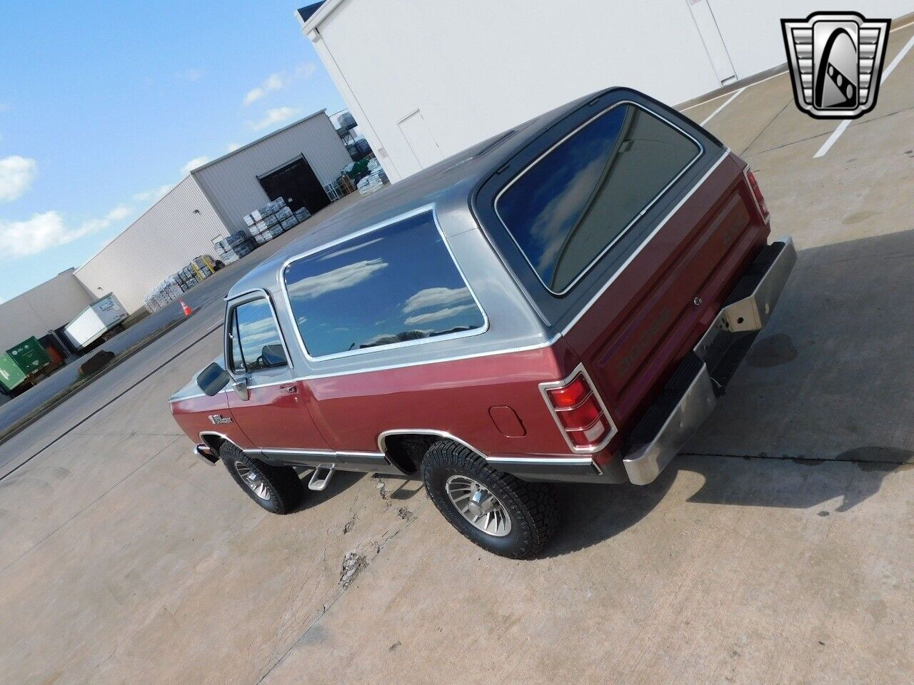 Dodge-Ramcharger-1985-5