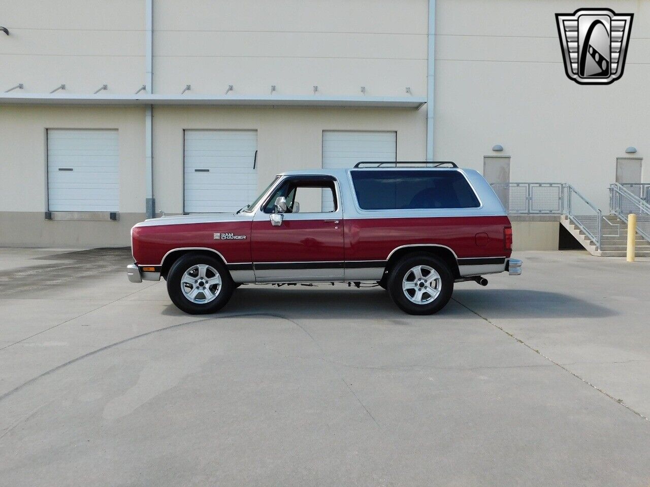 Dodge-Ramcharger-Cabriolet-1988-5