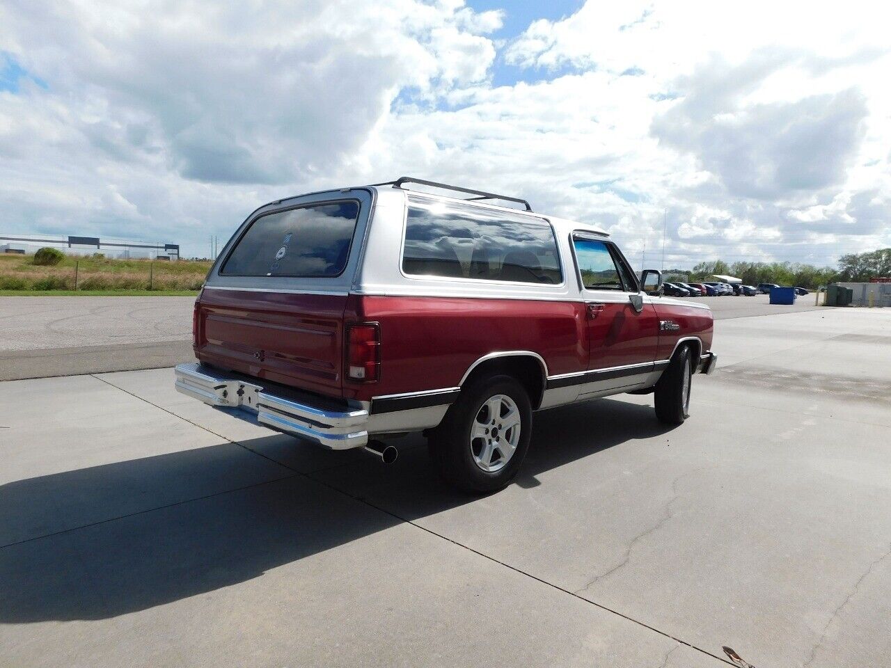 Dodge-Ramcharger-Cabriolet-1988-9