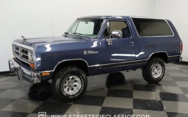 Dodge-Ramcharger-SUV-1988-5