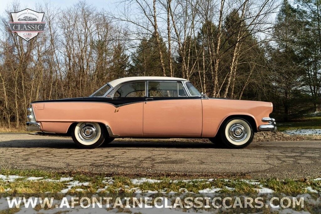 Dodge-Royal-Lancer-1955-6