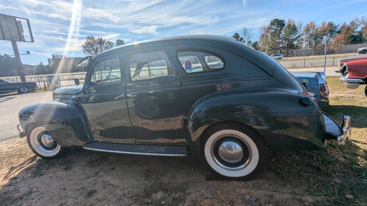 Dodge-Sedan-Berline-1940-6