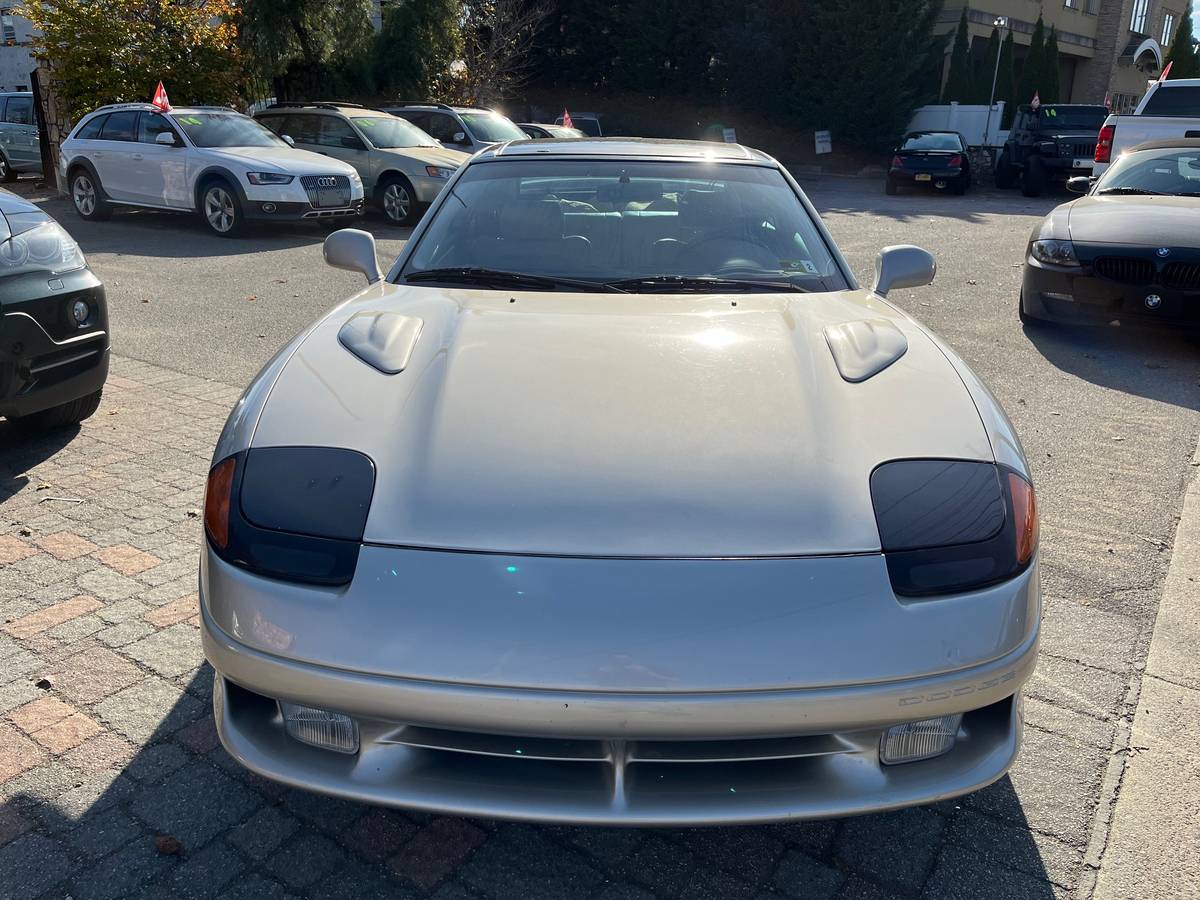 Dodge-Stealth-special-rt-turbo-1992-3