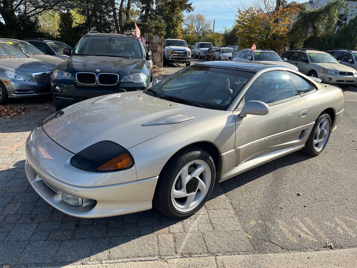 Dodge-Stealth-special-rt-turbo-1992