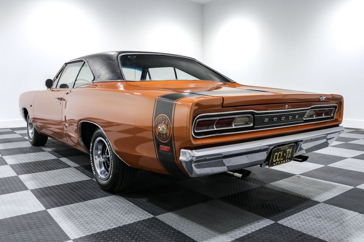 Dodge-Superbee-Coupe-1969-4