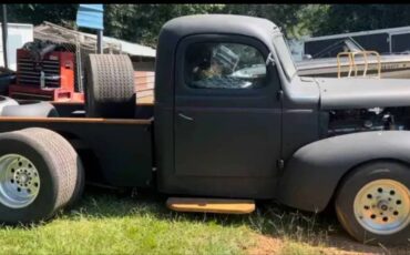 Dodge-Truck-1947-1