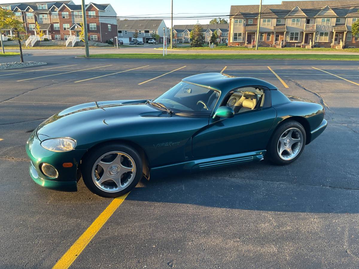 Dodge-Viper-1994