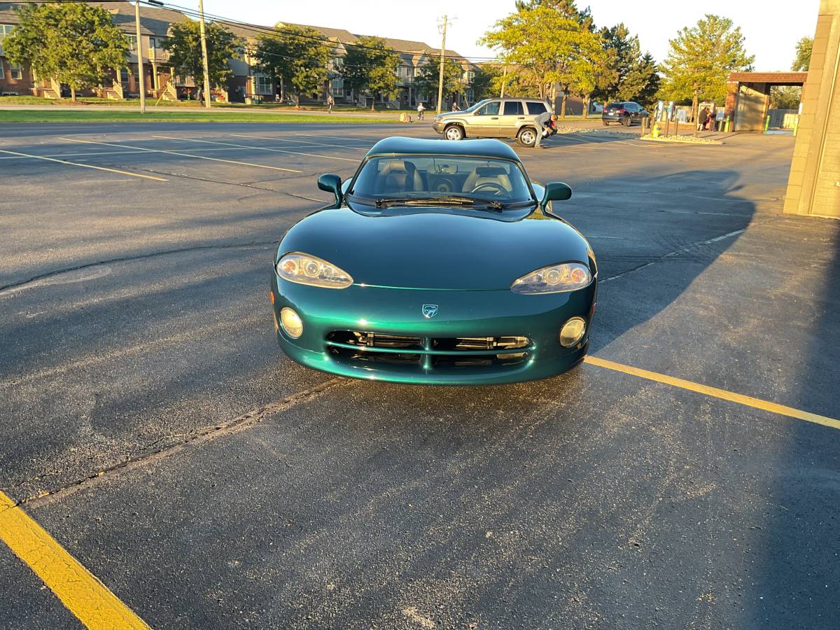 Dodge-Viper-1994-6