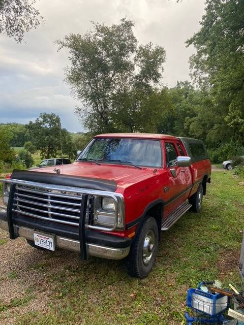 Dodge-W-series-w250-diesel-1993-3