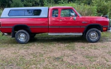 Dodge-W-series-w250-diesel-1993