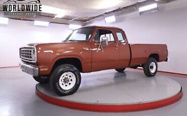 Dodge W200 Power Ram  year1}