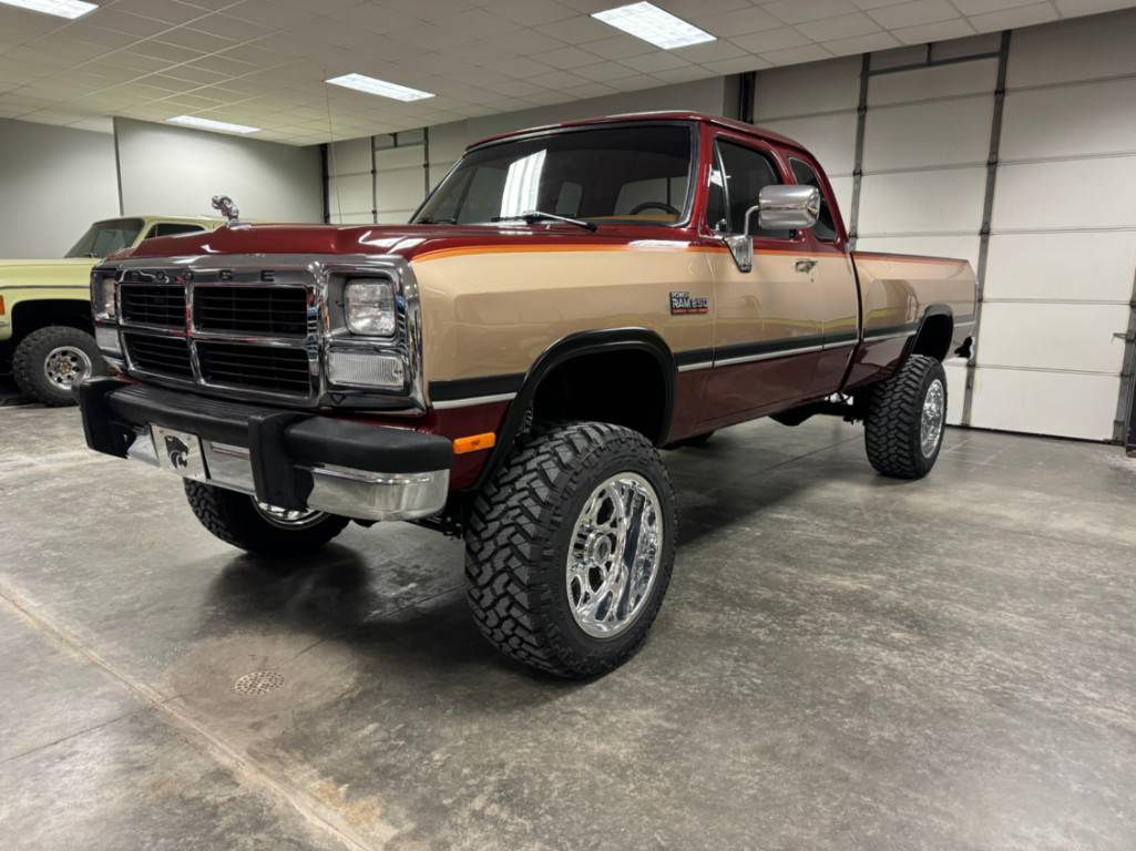 Dodge-W250-cummins-diesel-1993-1