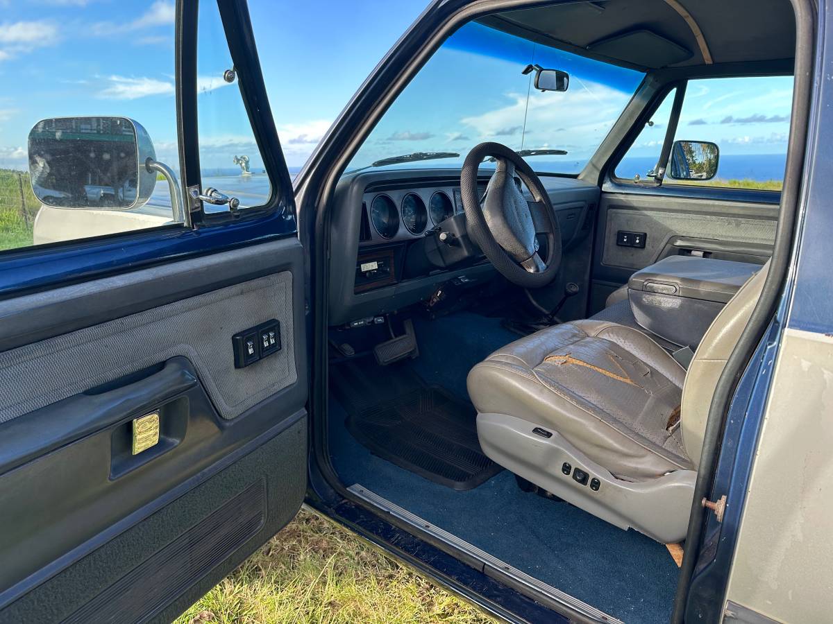 Dodge-W250-extra-cab-diesel-1993-16