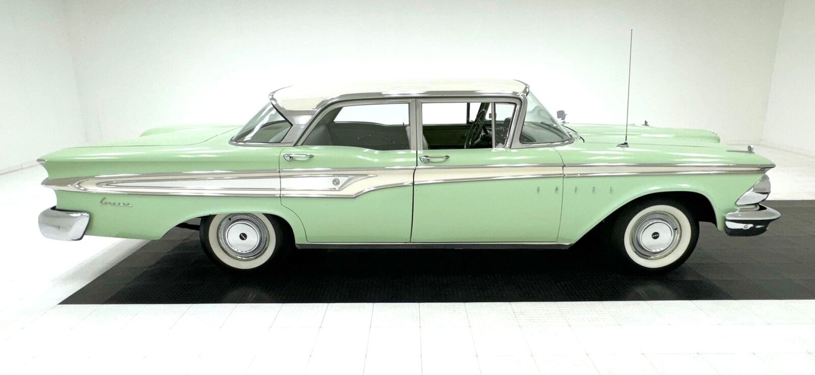 Edsel-Corsair-Berline-1959-5