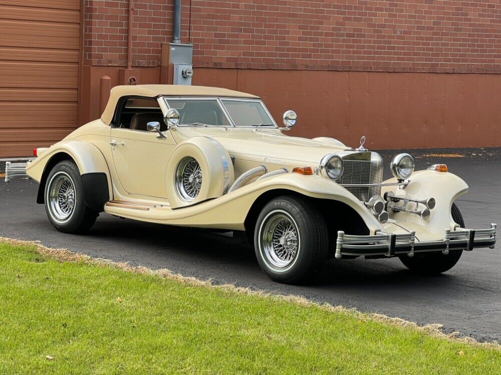 Excalibur Series IV Roadster  1982