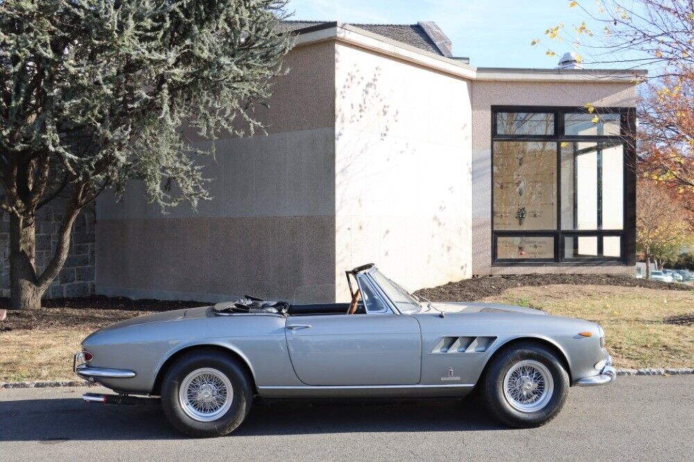 Ferrari-275-GTS-1966-2